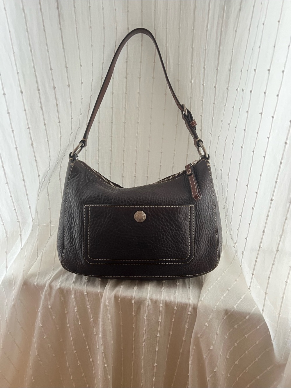 Coach shoulder bag in chocolate brown